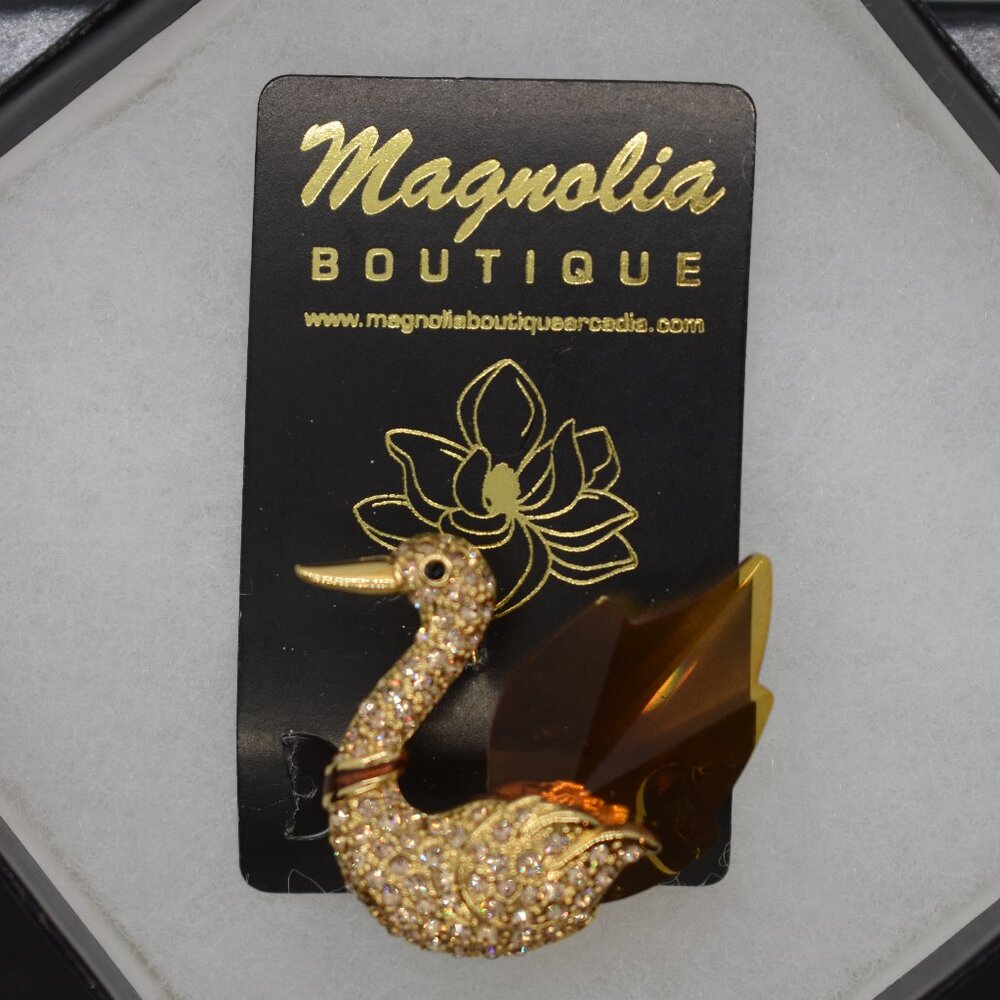 Vintage Swarovski Swan Pin